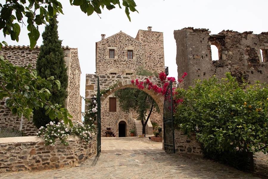 Petropoulakis Tower Hotel Gytheio Exterior foto