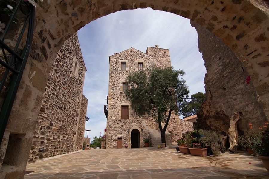 Petropoulakis Tower Hotel Gytheio Exterior foto