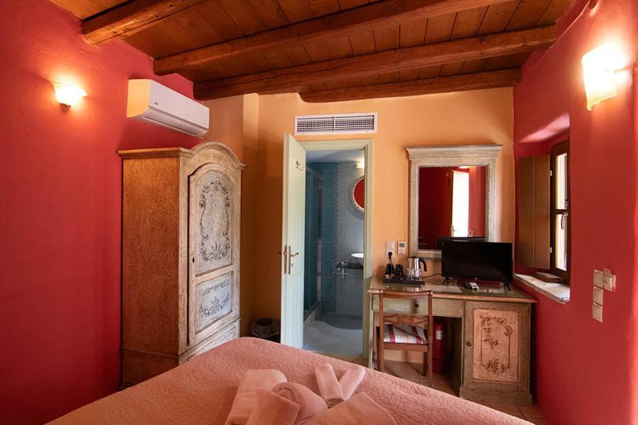 Petropoulakis Tower Hotel Gytheio Cameră foto